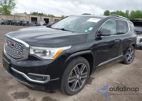 2017 GMC Acadia Denali z USA, uszkodzony, nr VIN 1GKKNXLS9HZ300132
